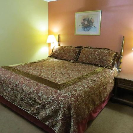 First Western Inn Caseyville Buitenkant foto